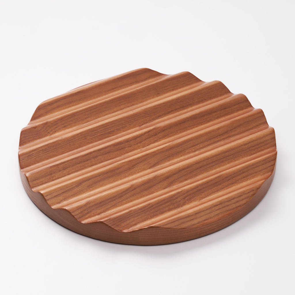 Wave Magnetic Trivet - Wood